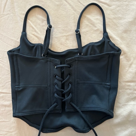 Hollister Black Camisole Top - Picture 2 of 2